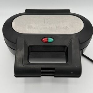 WOLFGANG PUCK Puff Pastry Pie Maker # BMP00020 Tested & Working 2-pies